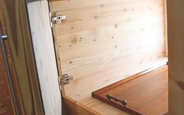 Une Suite a la Campagne (Adults Only)