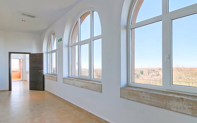 Villa Škola Jakovići