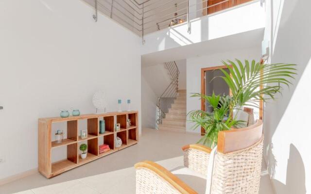 Villa Alcanada Lighthouse