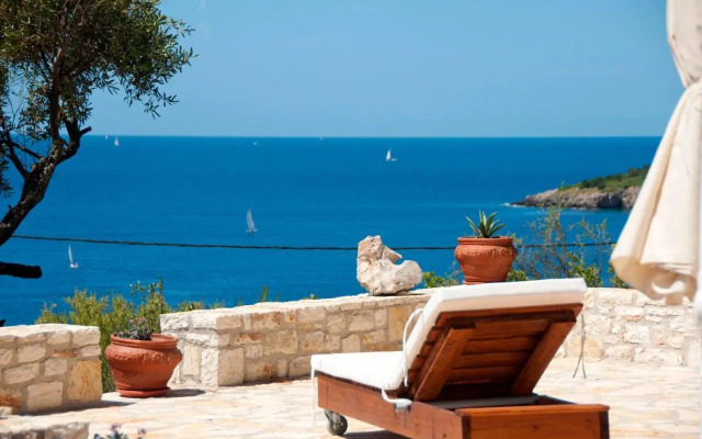 Captain Mike's Villa