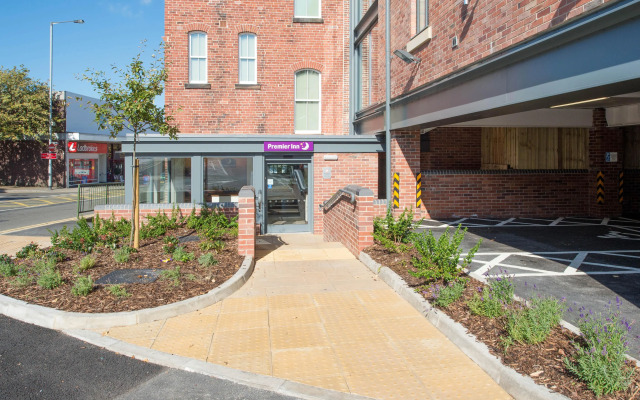 Premier Inn Leek Town Centre