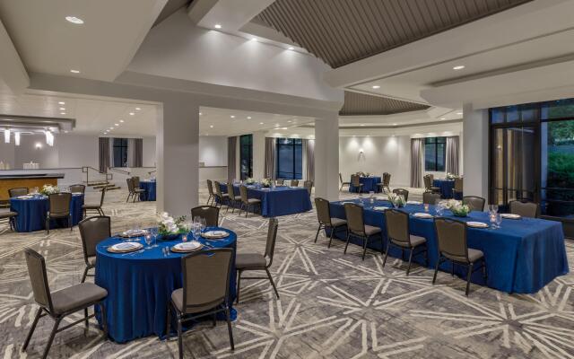 Crowne Plaza College Park - Washington DC by IHG