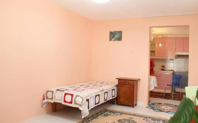 Keramos Hostel