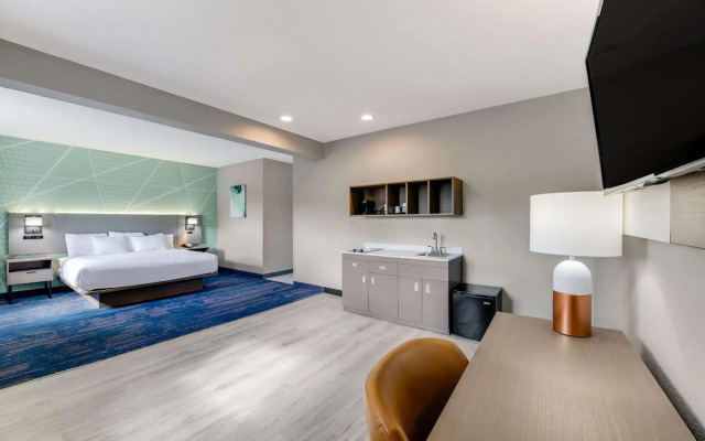 Comfort Inn & Suites Weston - Wausau