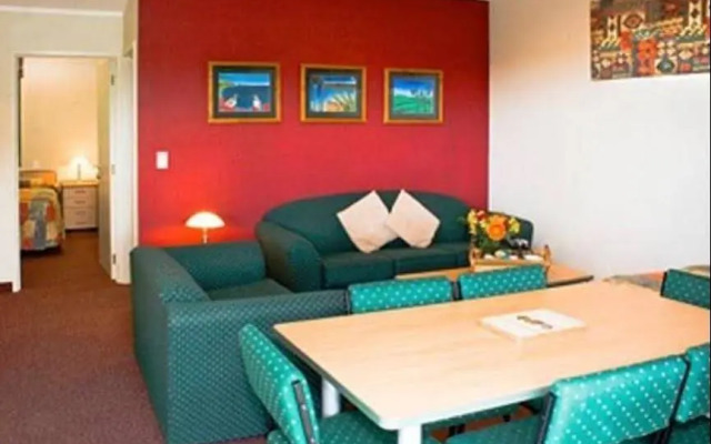 Bay of Islands Gateway Motel