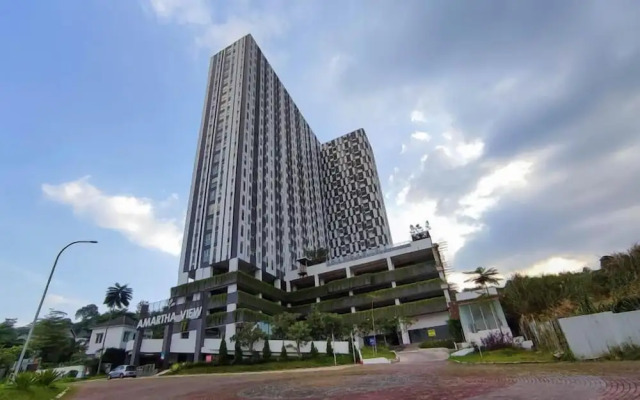 Great Choice Studio At Amartha View Apartment