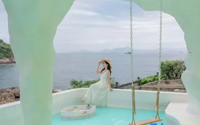 Qushu Adaman · Sky Villa