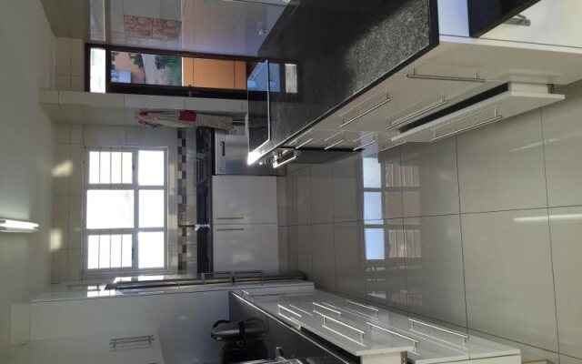 Shangri La Holiday Flats