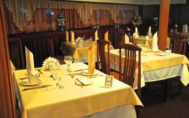 Отель-теплоход Петр Первый