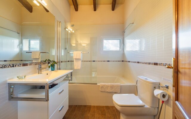 Close Es Trenc Beach Villa with Pool