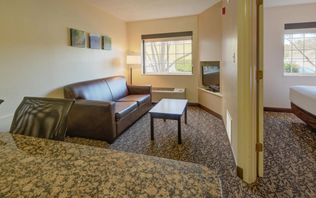 LeConte Hotel & Convention Center, Ascend Hotel Collection