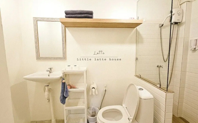 Little Latte House