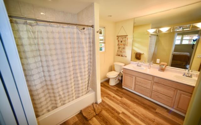 Maui Meadows Guest House