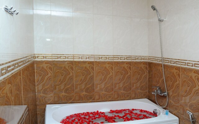 Begonia Nha Trang Hotel