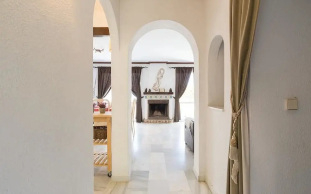 MalagaSuite Beautiful Village Calahonda