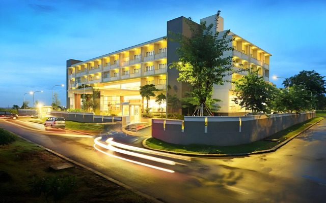 Treepark Serviced Apartment Karawang