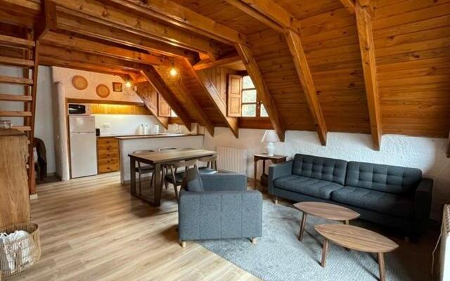 Apartment 3 bedrooms with ski locker and parking at Baqueira-Beret
