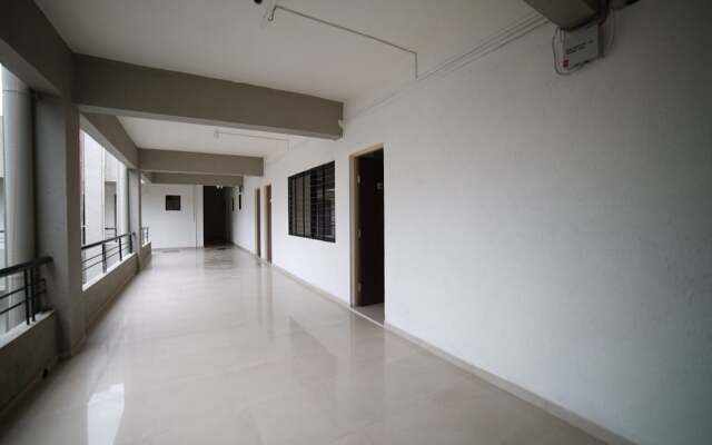 Bhakti Sankul by OYO Rooms