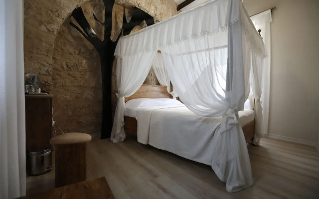 Hilmi Efendi Guest House