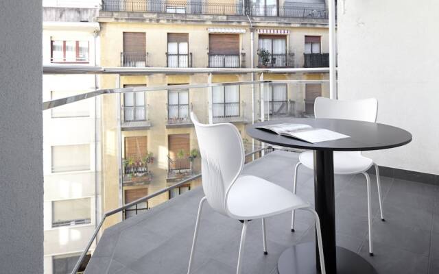 Zurriola Beach 1 Apartment by FeelFree Rentals