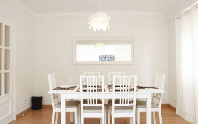Family central apartment in São Pedro do Estoril