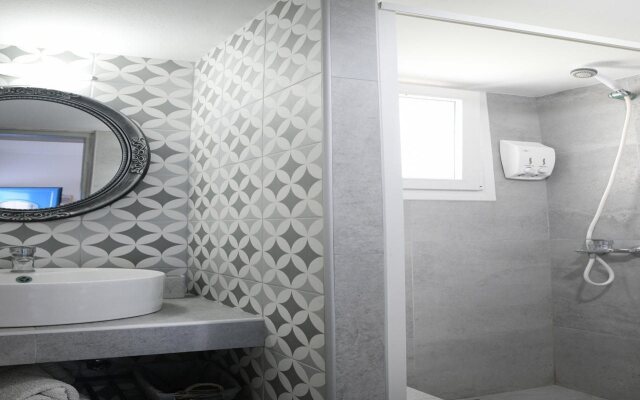 Panorama Studios & Apartments