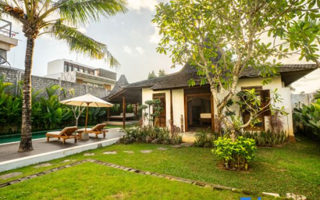 Villa Tropical Svasti by Nakula