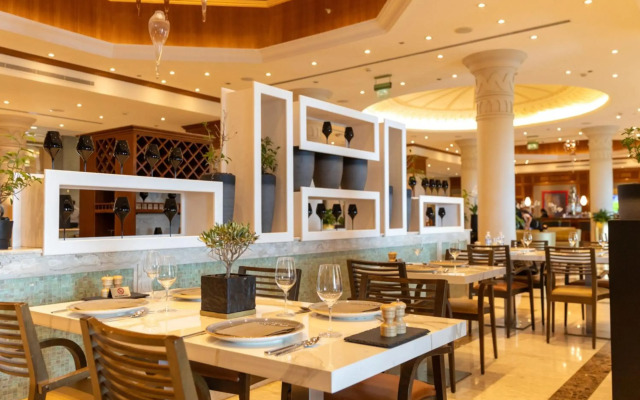 Crowne Plaza Jordan Dead Sea Resort & Spa by IHG