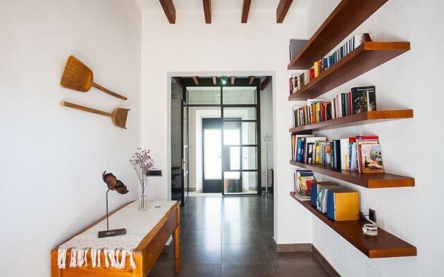 Pool House Marineta