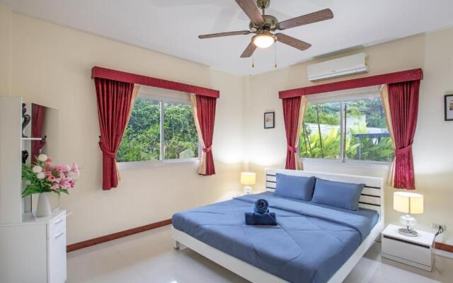 Lovely Pool Villa Platinum near Nai Harn