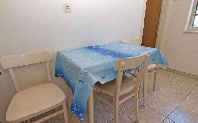 Apartment 1095