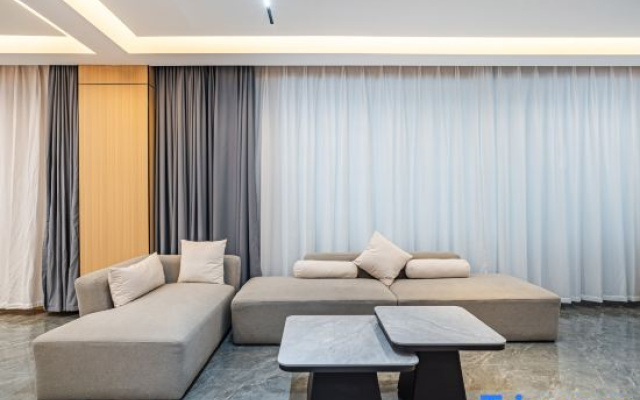 Zhishang Business Hotel