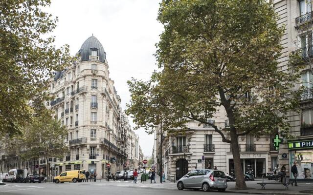 Pick a Flat - Champs Elysees / Laugier Apartment