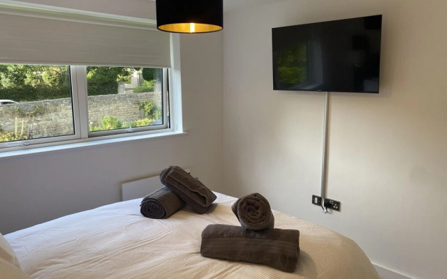 CH Apt 4 2bed in Bath