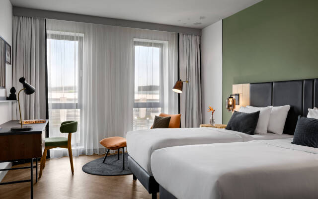 Renaissance Amsterdam Schiphol Airport Hotel