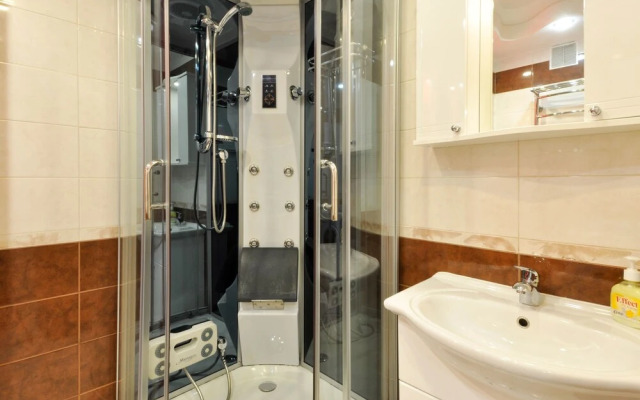 Maryin Dom na Soyuznoy, 2