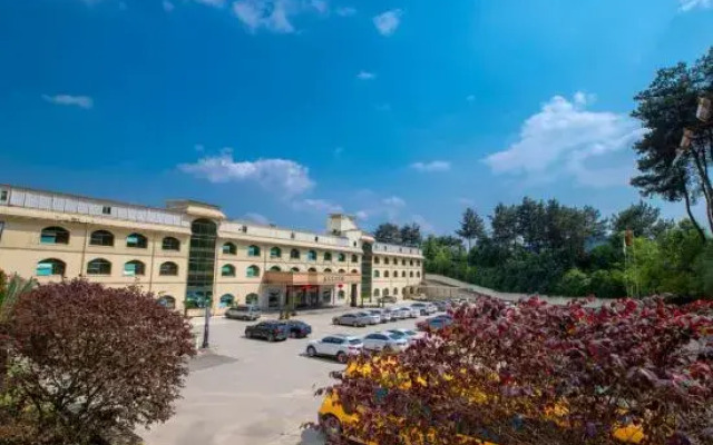 Senlin Hotel