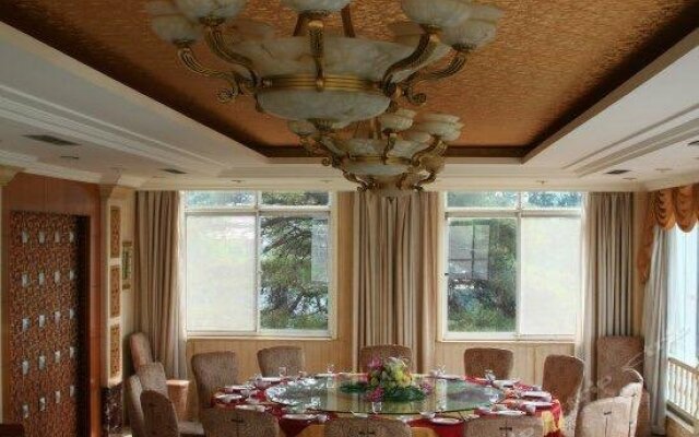 Guancanghai Resort