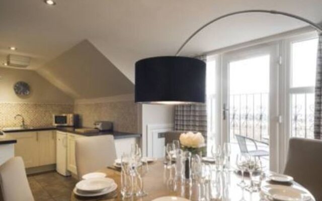 Sonder by Marriott Bonvoy Royal Garden Apartments New town