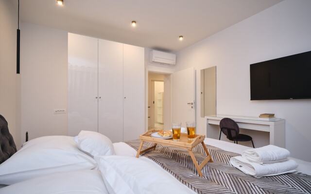 LaMer Luxury Suite by Litto