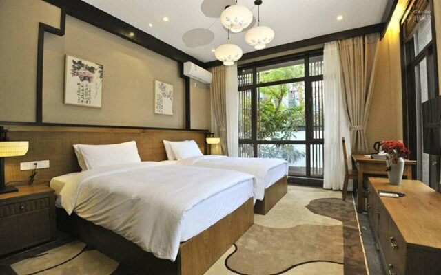 Lijiang Jin Mao Unique Hotel & Resort