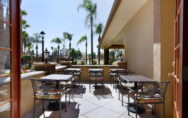Empire Inn