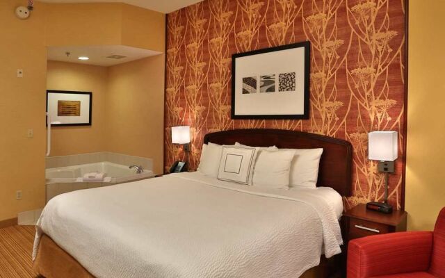 Courtyard Springfield Airport