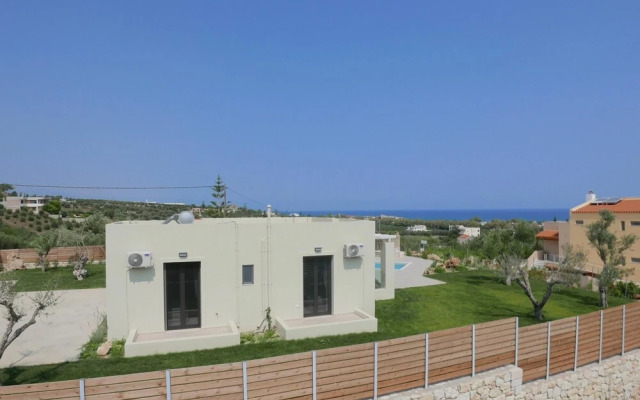 New Villa 2 Adele Kampos