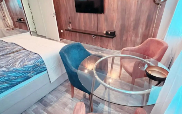 Central Vienna No. 7