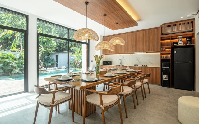 Exquisite 5br Villa, 400m to the Beach