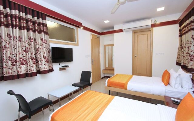 OYO  Capital O 4645 Span Suites
