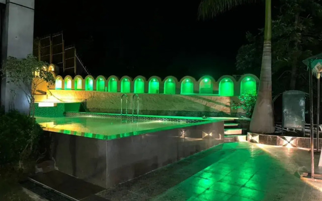 Royale Palace