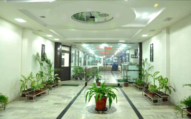 Hotel Daawat Palace