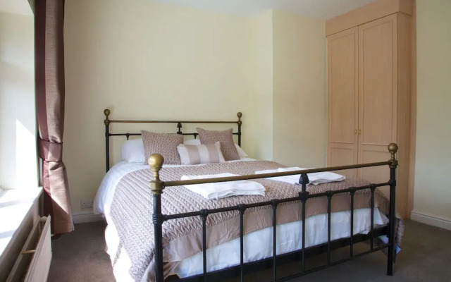 The George Carvery & Hotel